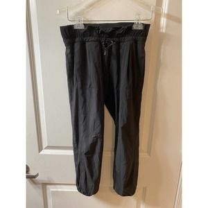 Ivivva Girls 12 Get Your Move On Crops Black